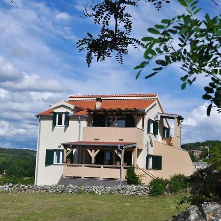Apartmani Carnizza Ražanac المظهر الخارجي الصورة