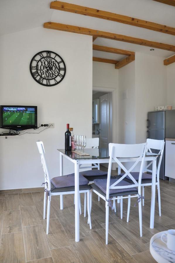 Apartmani Carnizza Ražanac المظهر الخارجي الصورة